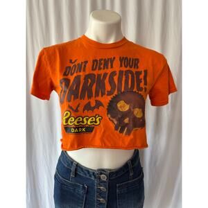 Cropped Reese's Dark Side Graphic Tee - XS